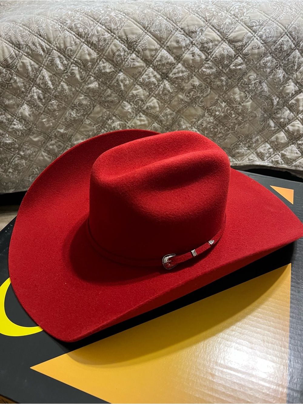 Red Felt Western Cowboy Hat with Silver Buckle Accent